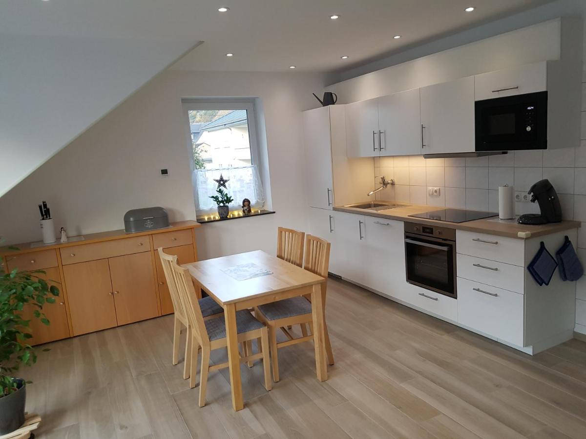 Ferienhaus Moselcharme 阿尔肯 外观 照片